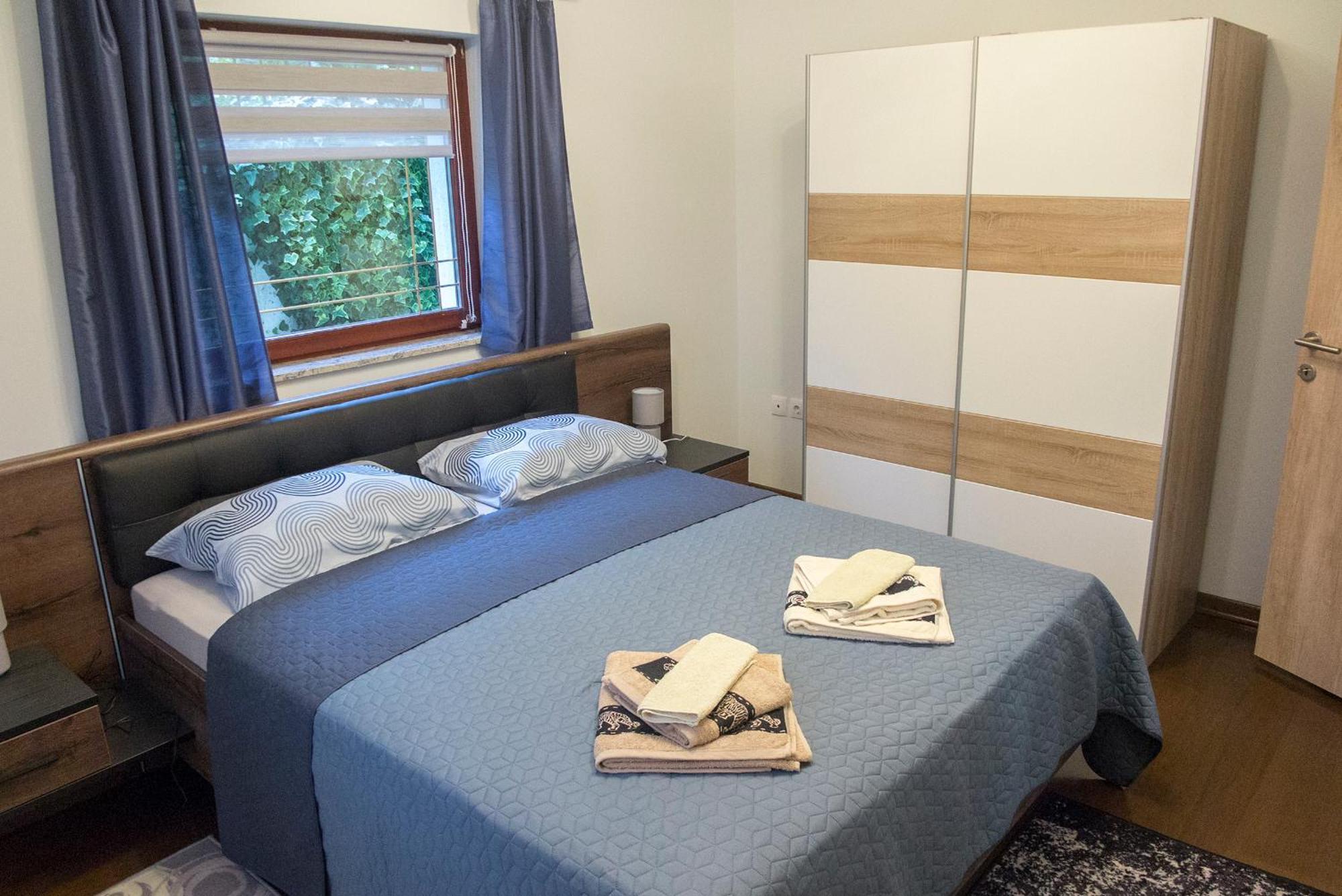 Apartment Garden Korana Карловаць Екстер'єр фото